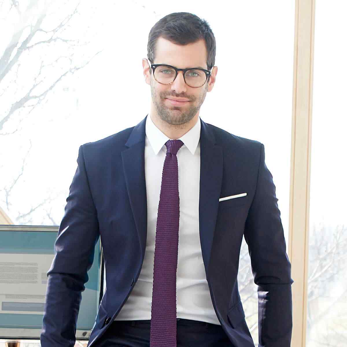 https://mems-prime.com/wp-content/uploads/2019/04/img-people-02.jpg